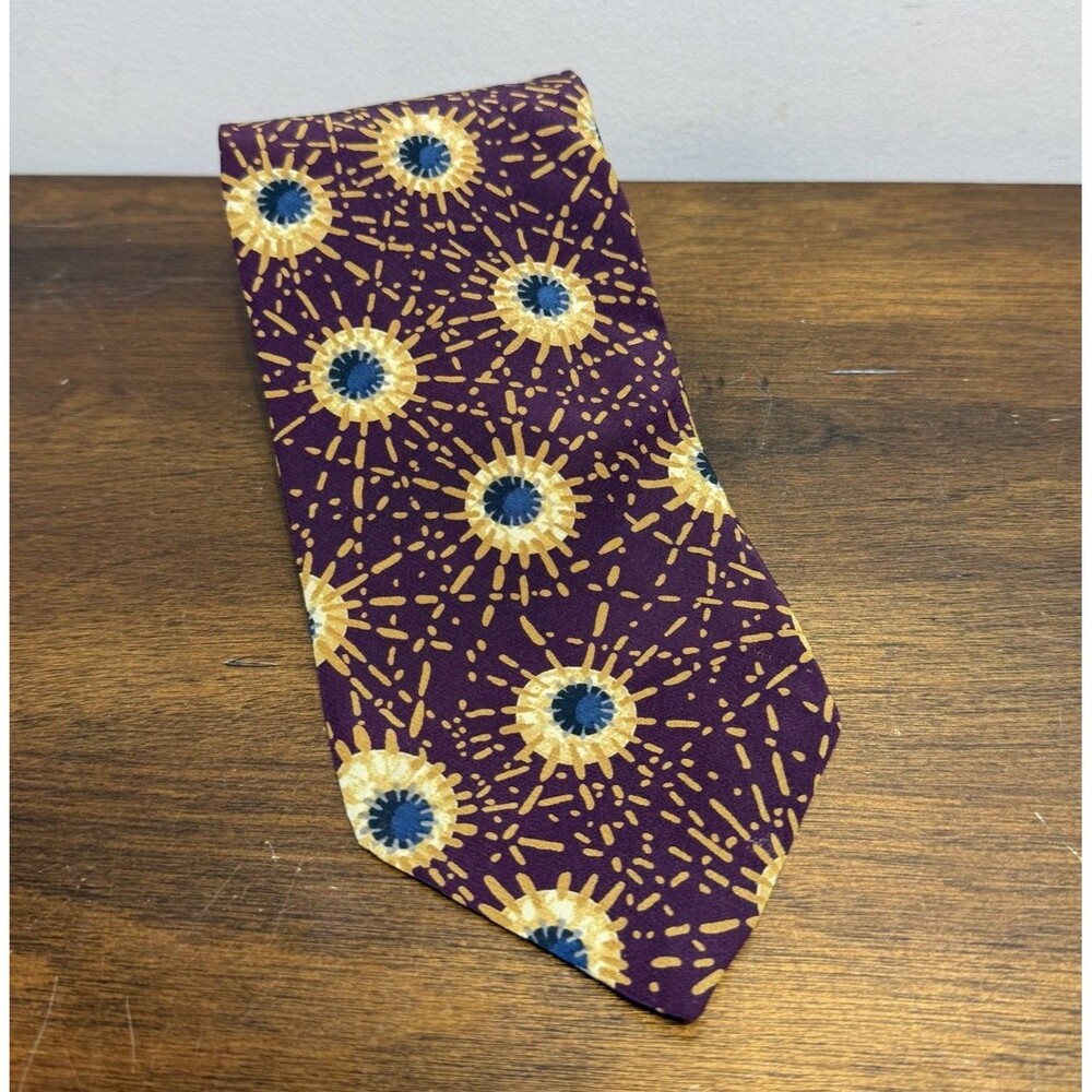 XMI NEIMAN MARCUS MEN'S  TIE 100%  SILK MADE IN  USA Geometric Starburst Retro - Picture 2 of 7